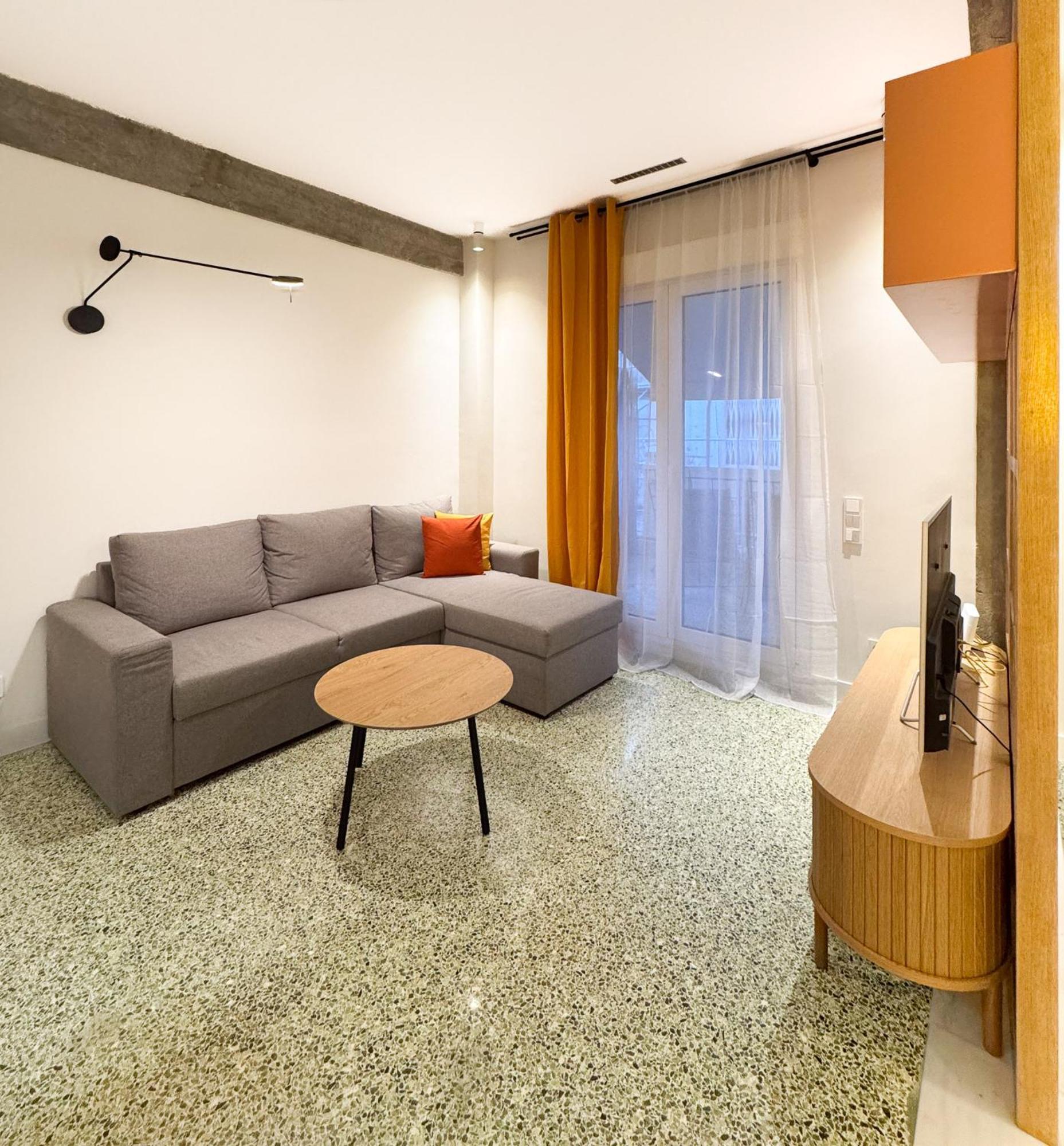 Nueva Era @ Athens Heart , Romvis Apartments الغرفة الصورة