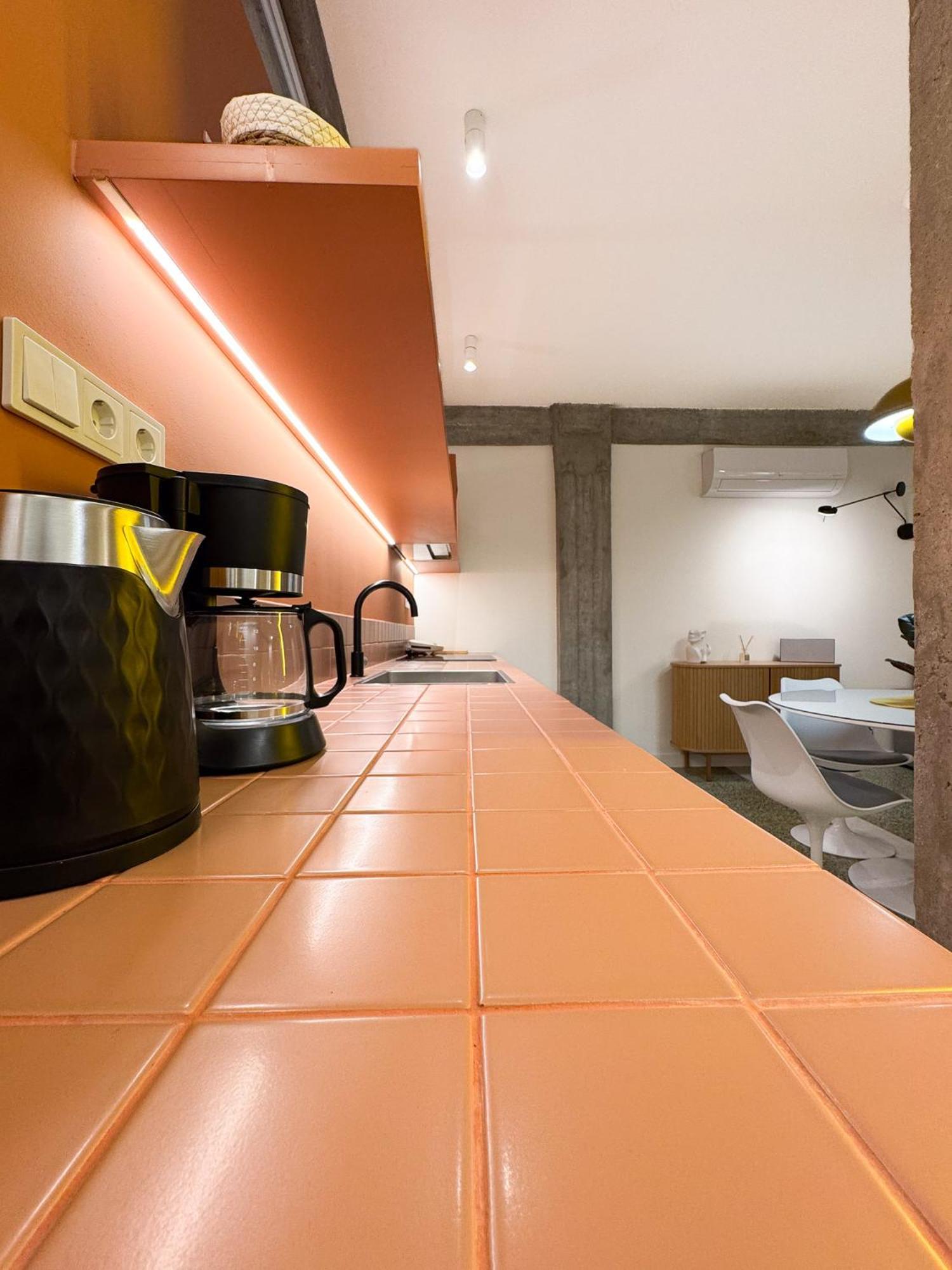Nueva Era @ Athens Heart , Romvis Apartments الغرفة الصورة